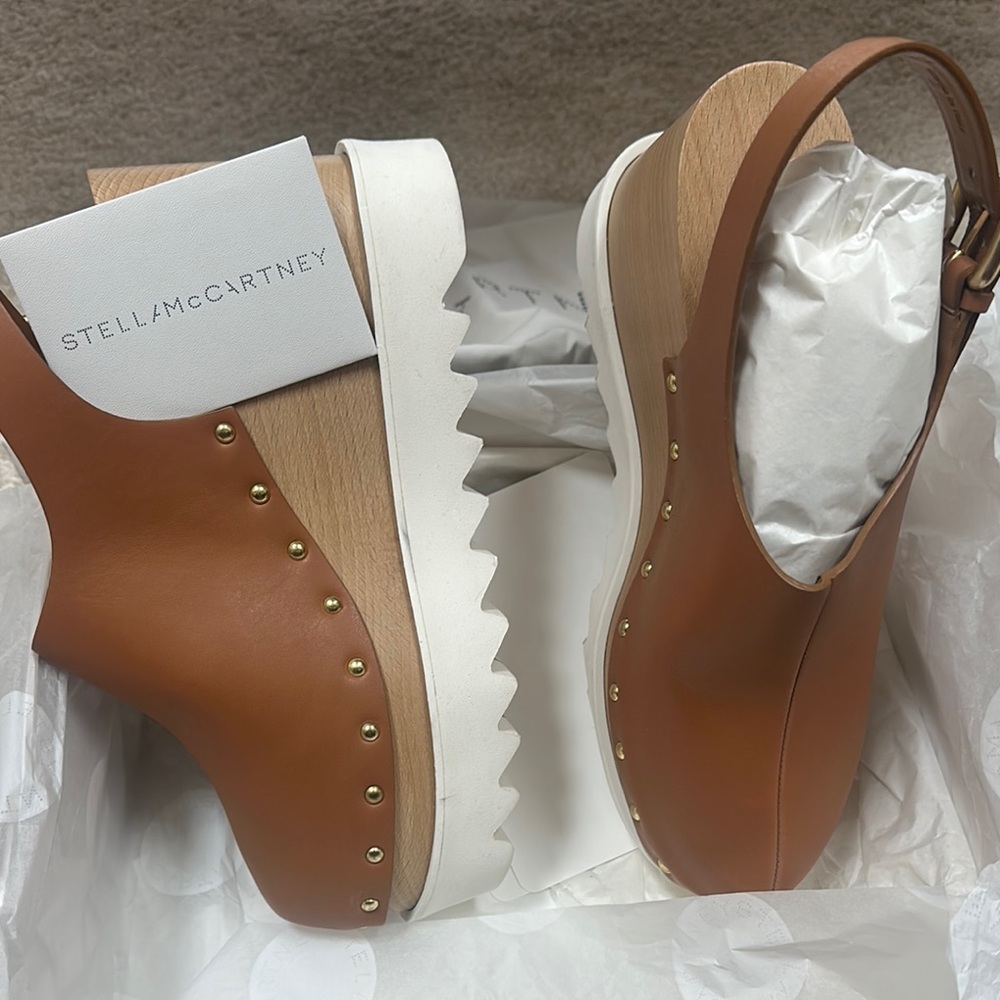 Stella McCartney Cuoio  and White Wedge Shoes NWB 40 $895